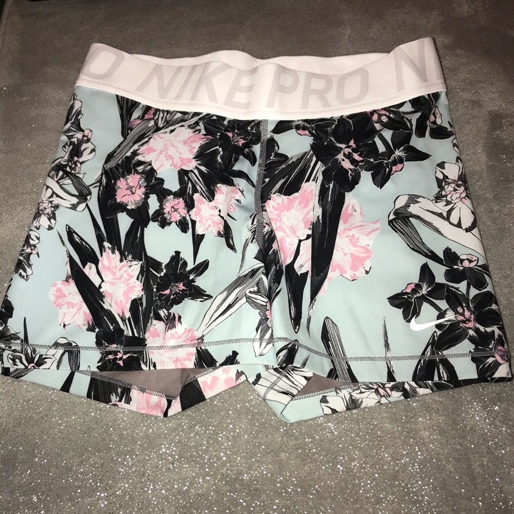 NIKE PRO dry fit spandex